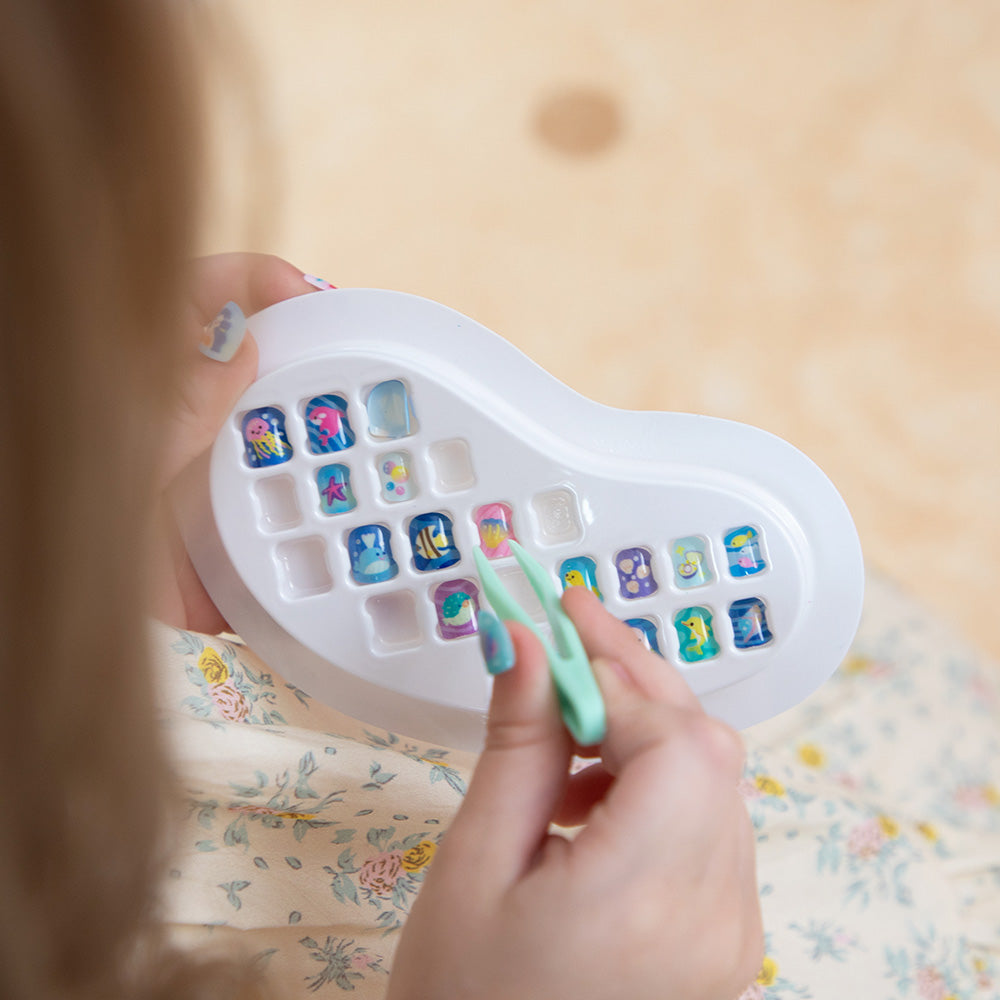 Fancy Me Press-on Nails Garden World